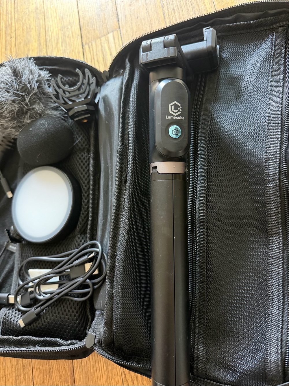Lume Cube Content Creator Kit - Picture 5 of 7